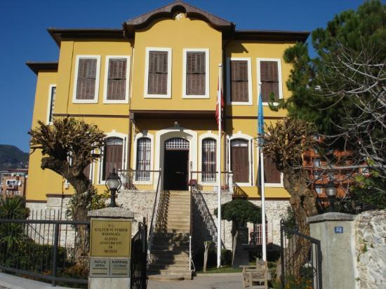 das Atatürkhaus und Museum
