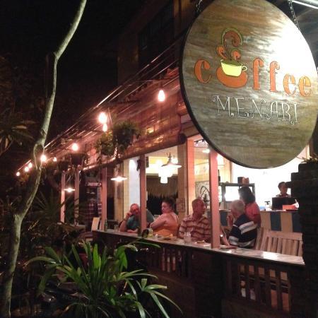 Menari Cafe