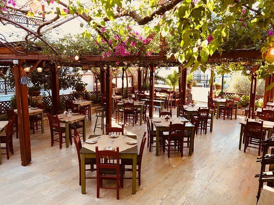 Kastro Cretan Cuisine
