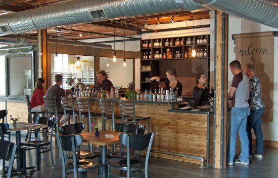Mammoth Distilling
