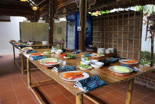 Red Bridge Restaurant & Cooking School
