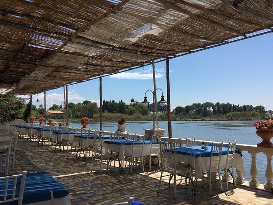 Fish Taverna Roula