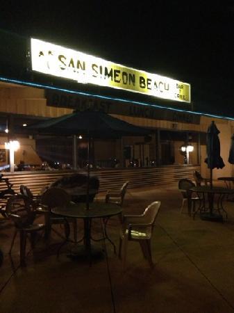 San Simeon Beach Bar & Grill