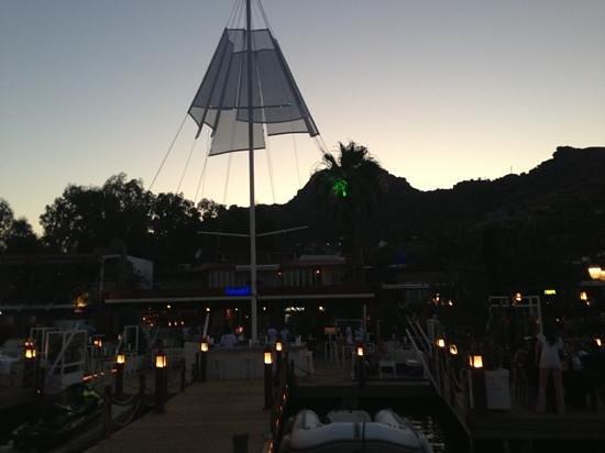 Ship AHoy