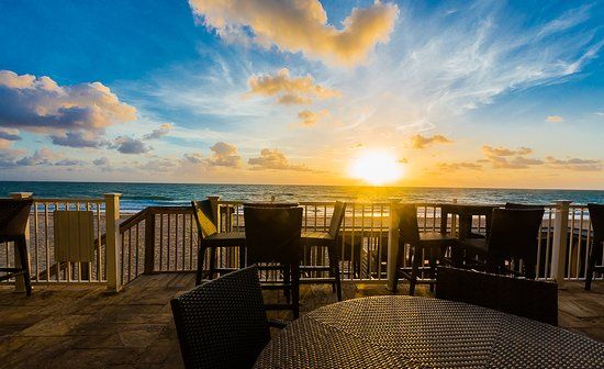 Sandbar Grille