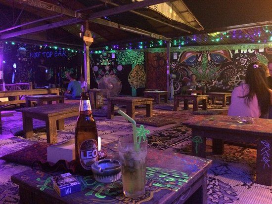 THC Rooftop Bar