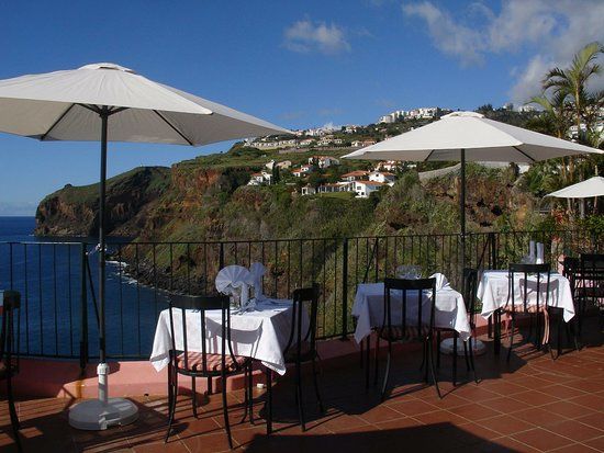 Inn & Art Restaurant