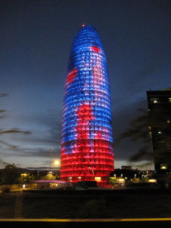 Turm Glòries