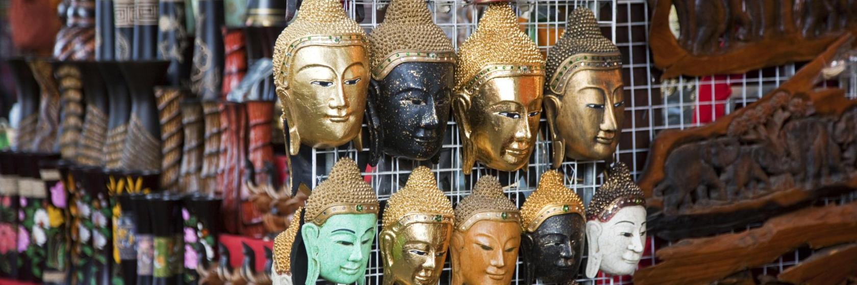 Nachtmarkt Karon