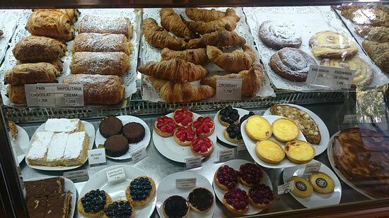 Les Petits Plaisirs